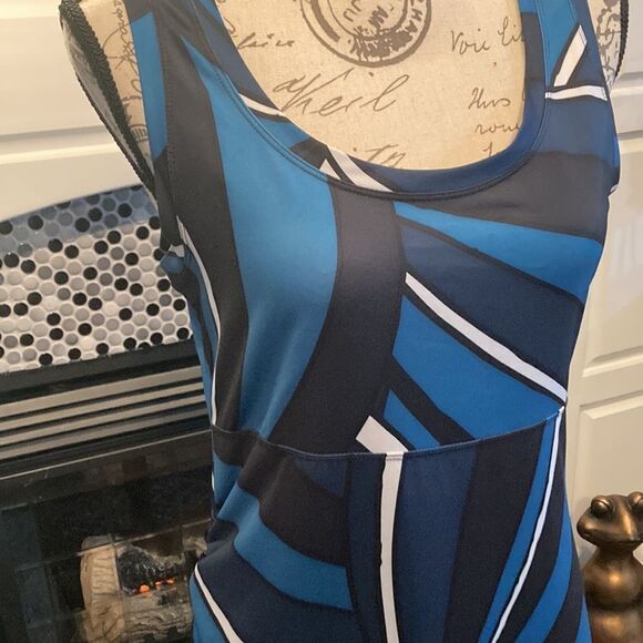 Lole bathing suit material dress, size medium, excellent used condition - Picture 3 of 12